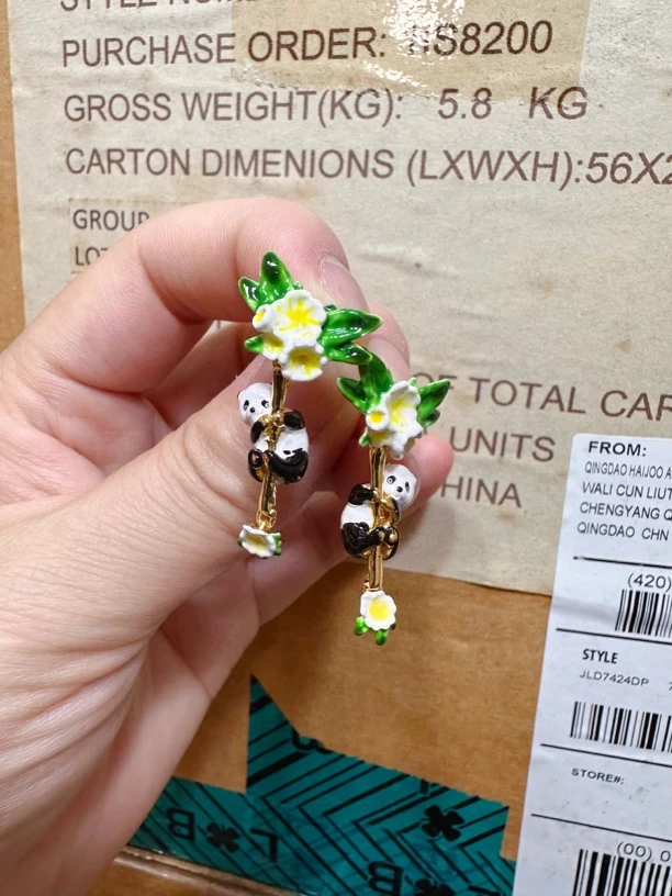 铜合金珐琅耳饰 卡通可爱熊猫耳环少女俏皮百搭动物耳饰银针耳钉