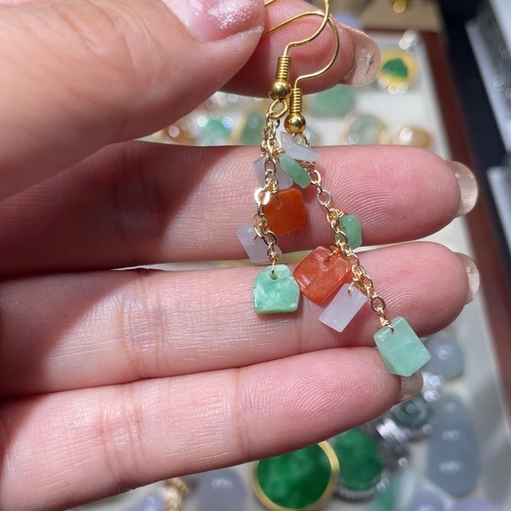 翡翠14K金镶嵌颈饰