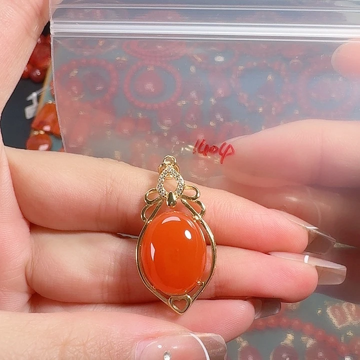 南红玛瑙银S925镶嵌吊坠