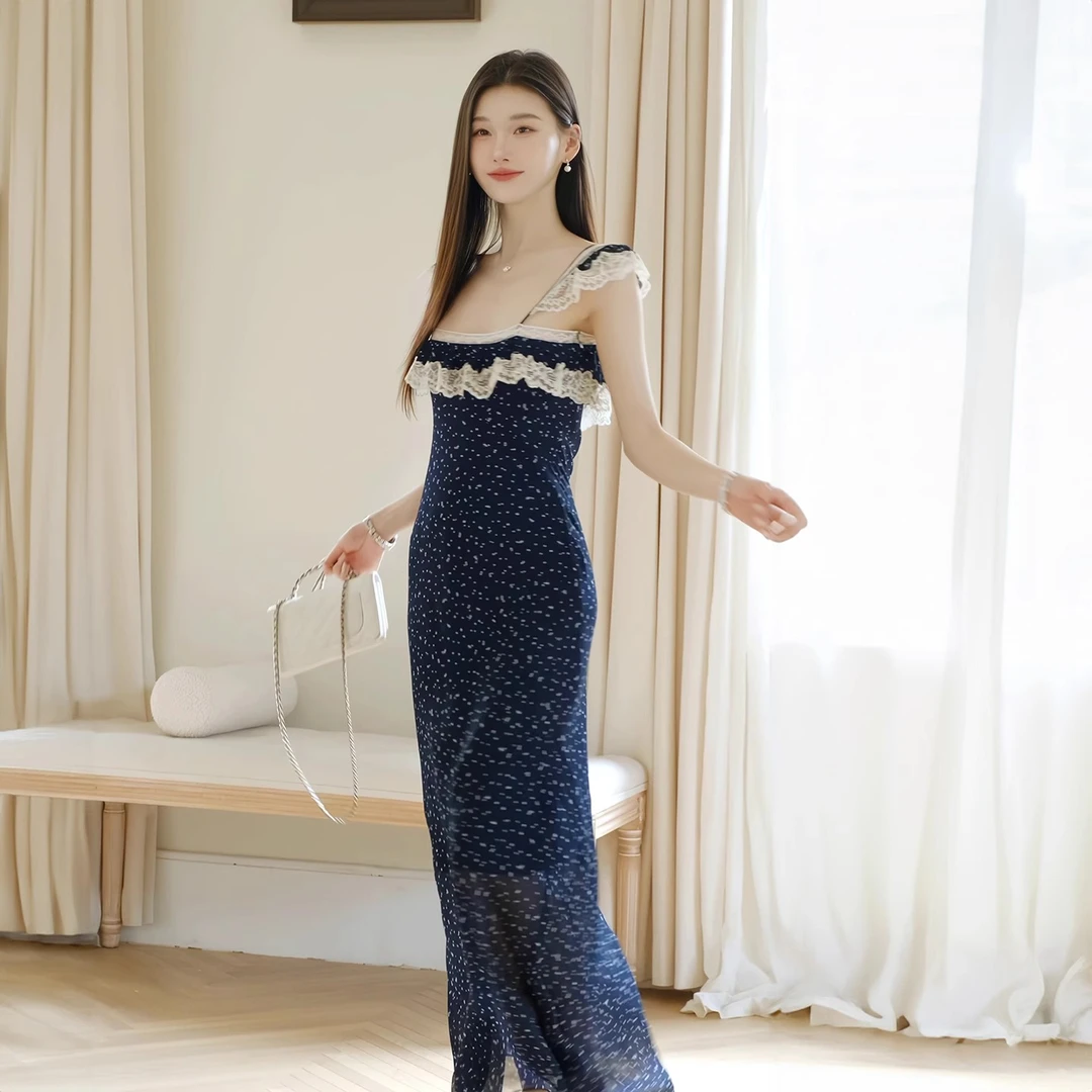 【曼陀罗】法式设计感蕾丝拼接吊带连衣裙夏季修身显瘦碎花包臀长裙