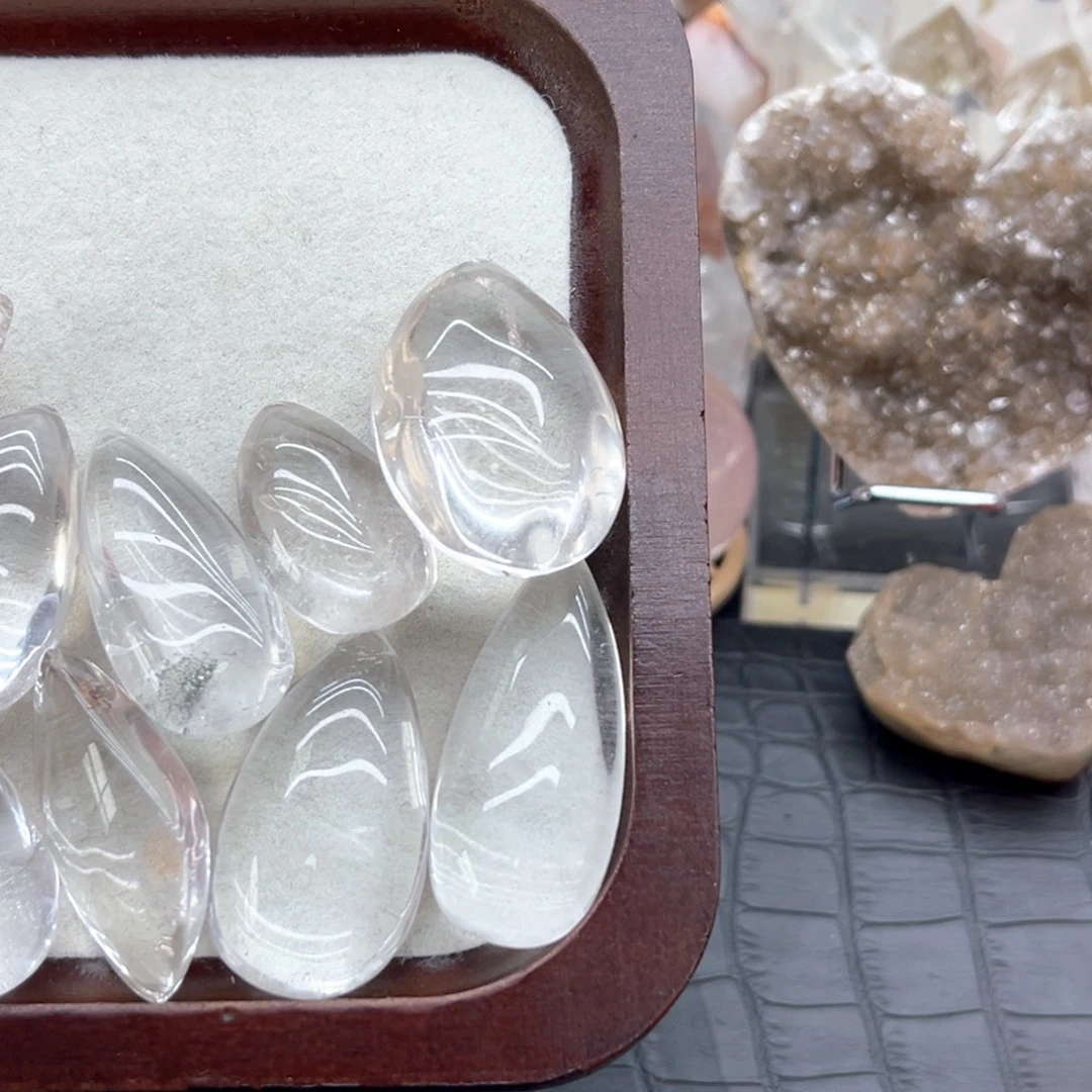橘****水晶未镶嵌珠宝半成品52
