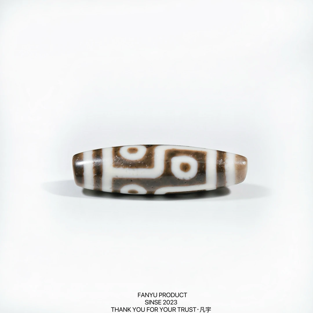 凡宇出品·老冯超顶黑白折线六眼天珠锁骨链时尚百搭男女同款轻奢