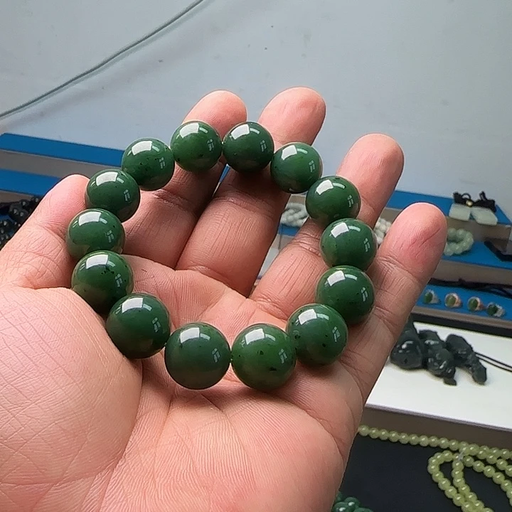 手链未镶嵌和田玉（碧玉）