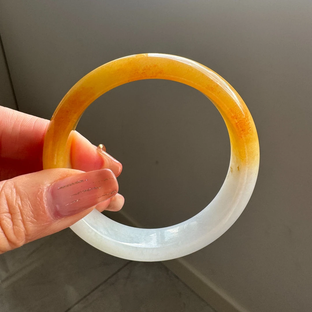 58正圈芬达黄翡半山水缅甸天然翡翠A货手镯