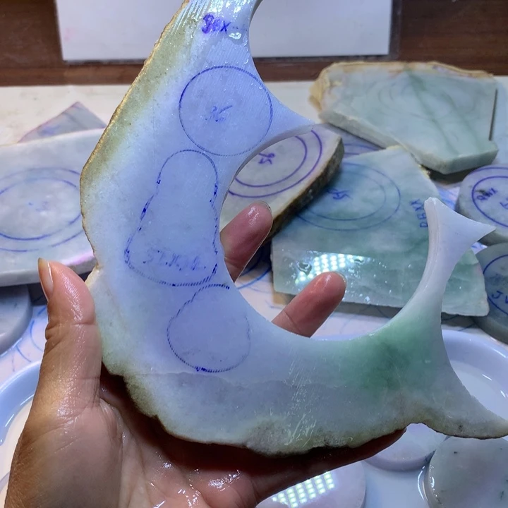 定制翡翠未镶嵌翡翠玉石