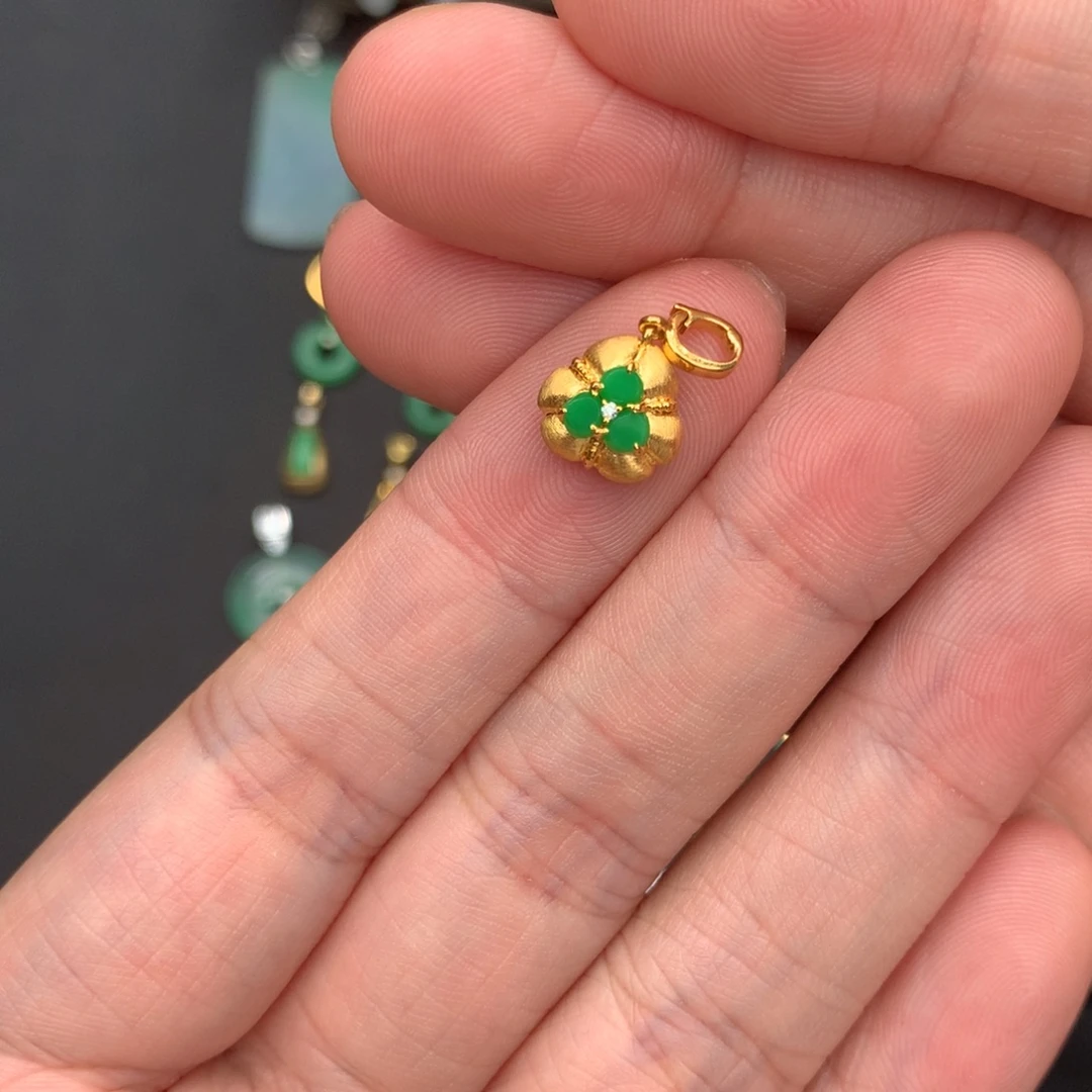 翡翠18K金镶嵌吊坠(不含链)