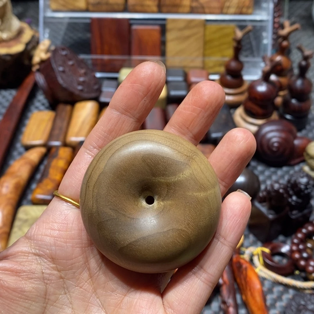 金丝楠王*赫金丝楠平安扣