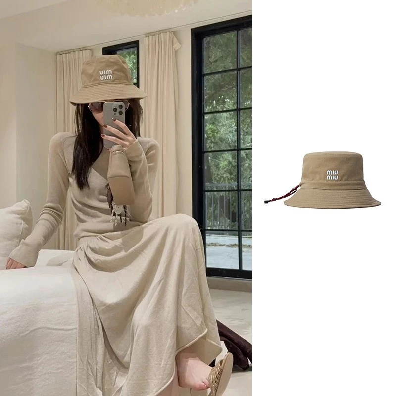 未使用 MIU MIU/缪缪 卡其色帆布刺绣徽标渔夫帽