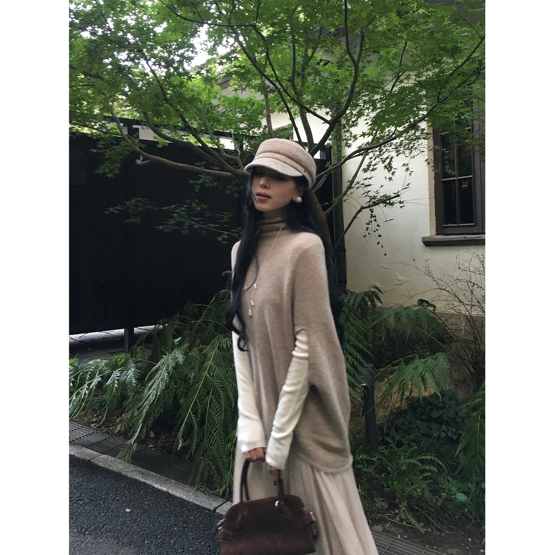 ICELOLLY巨好看的轻熟上衣早秋女2025羊毛高领针织衫斗篷披肩外套