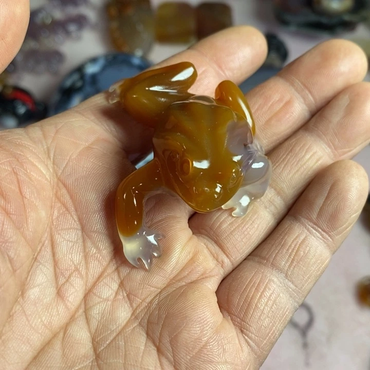玛瑙/玉髓未镶嵌珠宝奇石