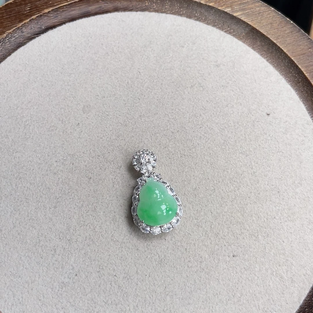 翡翠银S925镶嵌颈饰