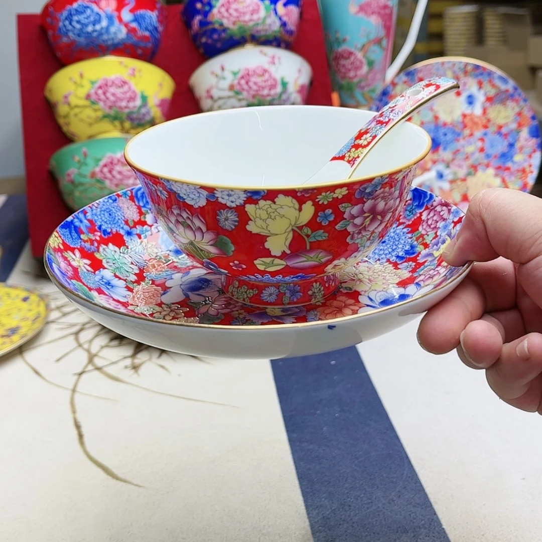【闪购商品】珐琅4.5英寸6，7英寸6深，6勺。。