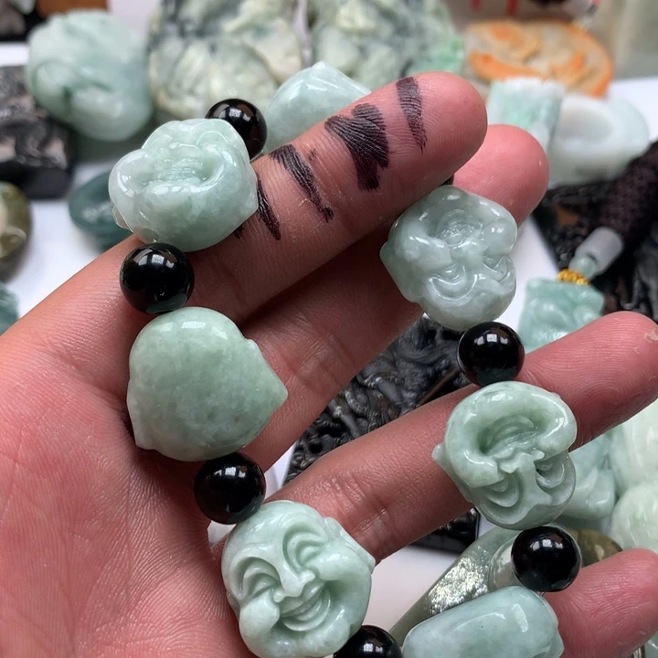 翡翠未镶嵌颈饰保真天然a货翡翠