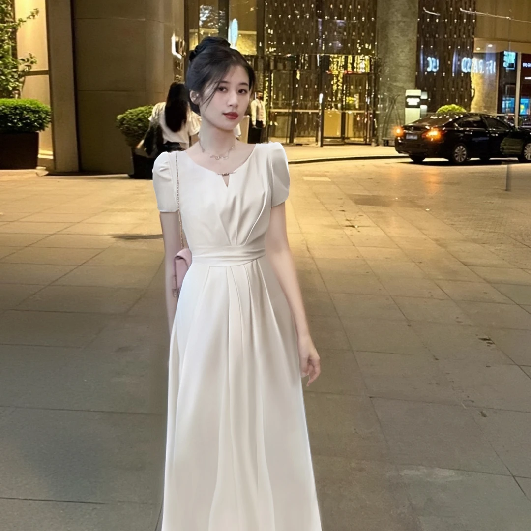 【V】A2025夏季新气质时尚百搭长裙女收腰显瘦赫本风连衣裙D1467