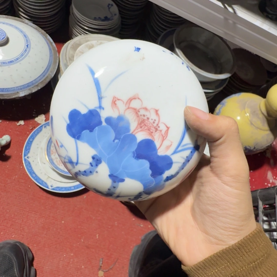 景德镇的陶瓷瓷器