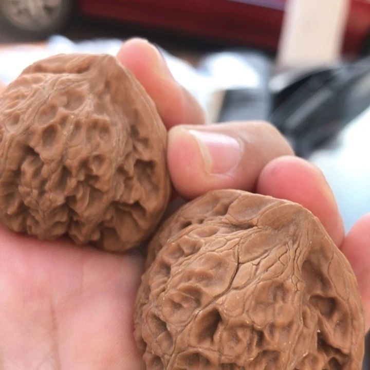 文玩核桃把件宫灯