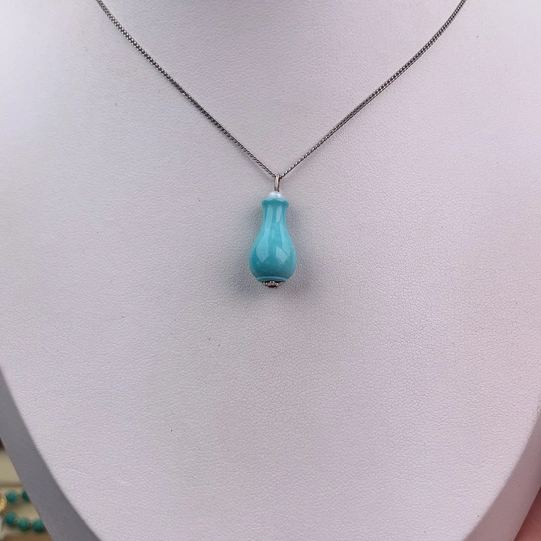 绿松石未镶嵌颈饰