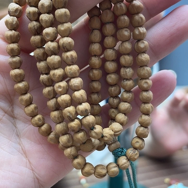 柏香籽/百香籽吊坠多样发其一