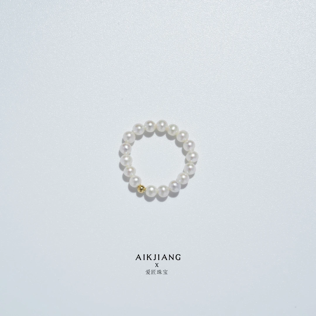 AIKJIANG/爱匠【白总】18K金淡水珍珠baby珠精美弹力绳戒指百搭
