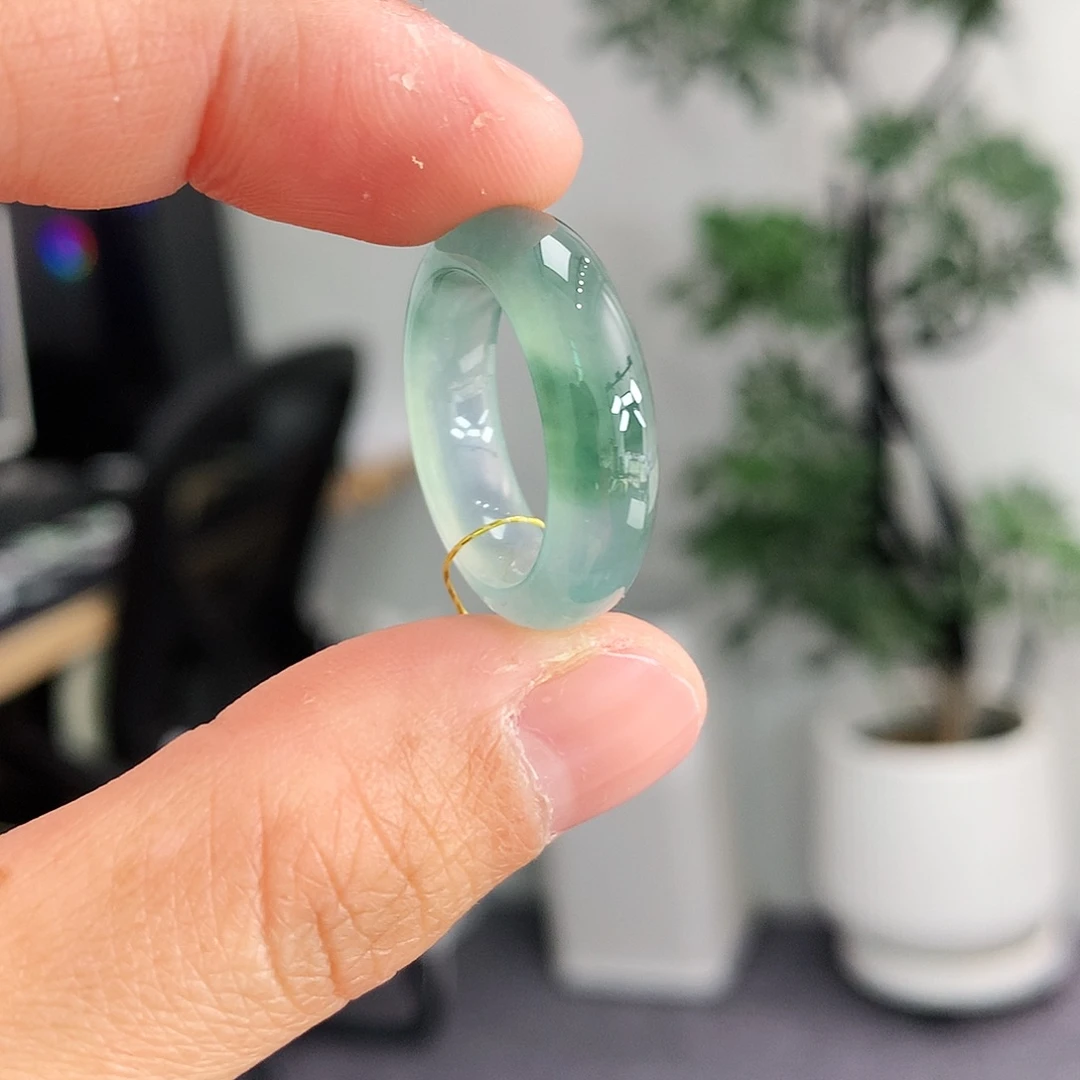 翡翠未镶嵌戒指12号