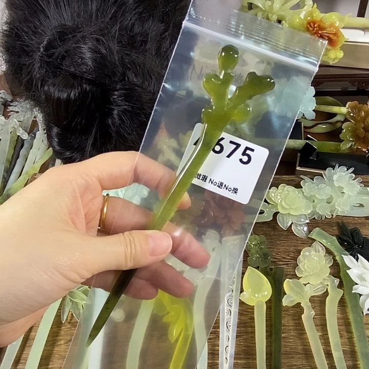 蛇纹石玉未镶嵌发饰