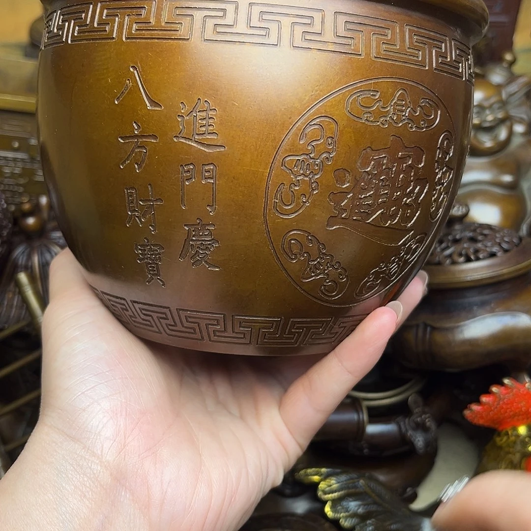 精美铜器批发档口