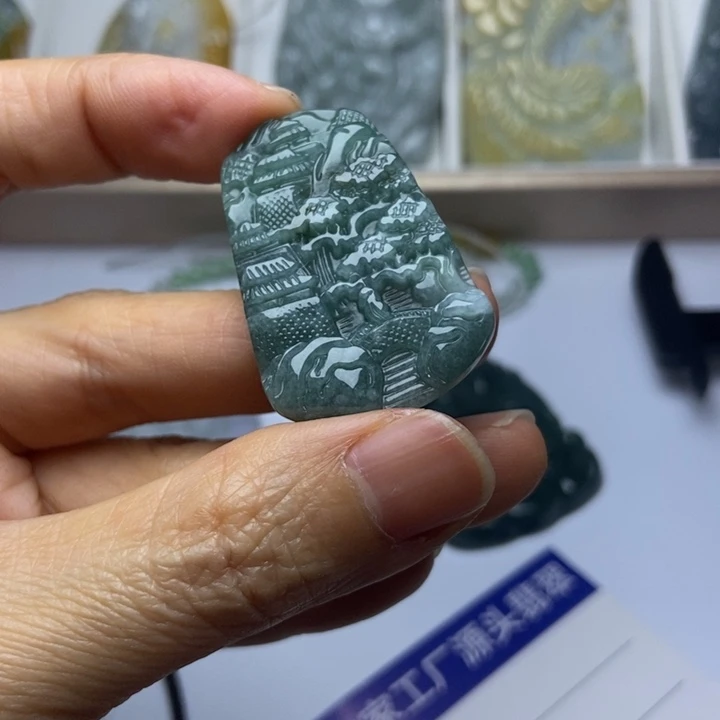 颈饰未镶嵌翡翠翡翠
