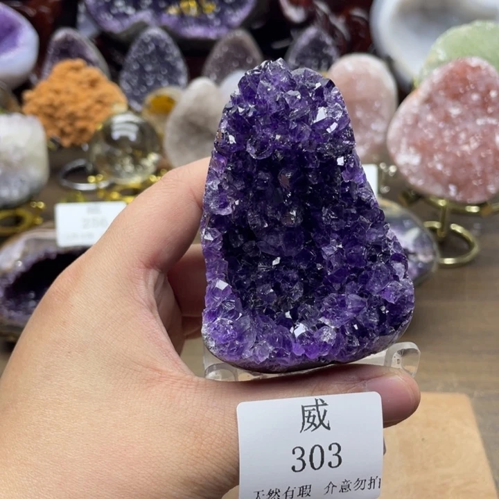 未镶嵌水晶珠宝半成品