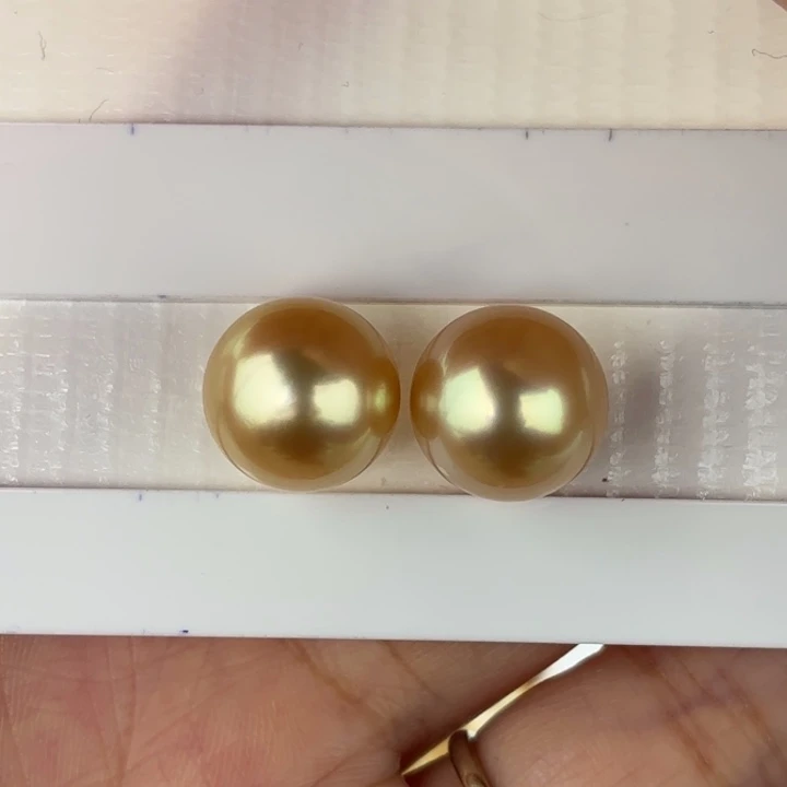 定制海水珍珠未镶嵌裸珠13-14mm金珠两颗