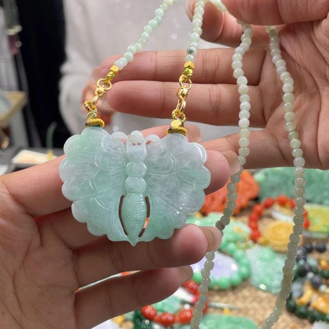 翡翠颈饰未镶嵌代编织