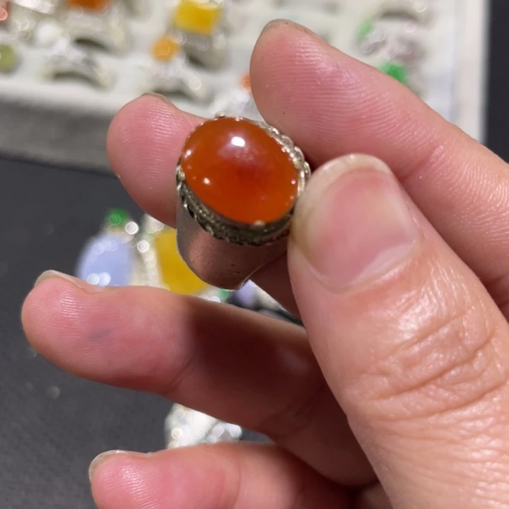 翡翠未镶嵌戒指缅甸天然翡翠