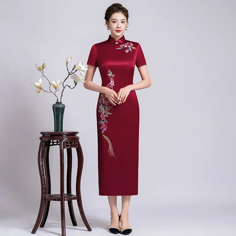 喜婆婆婚宴礼服新款妈妈装旗袍女新中式醋酸缎刺绣长款旗袍春季