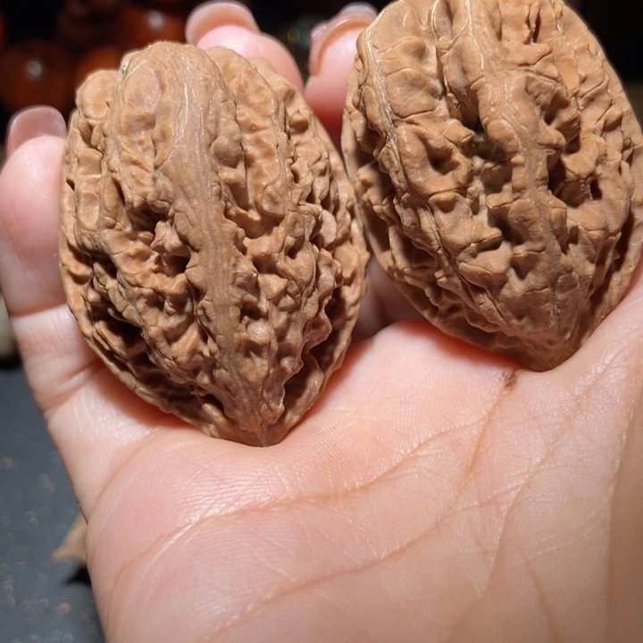 把件文玩核桃东北楸子小雪11