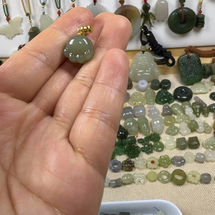 和田玉未镶嵌包链