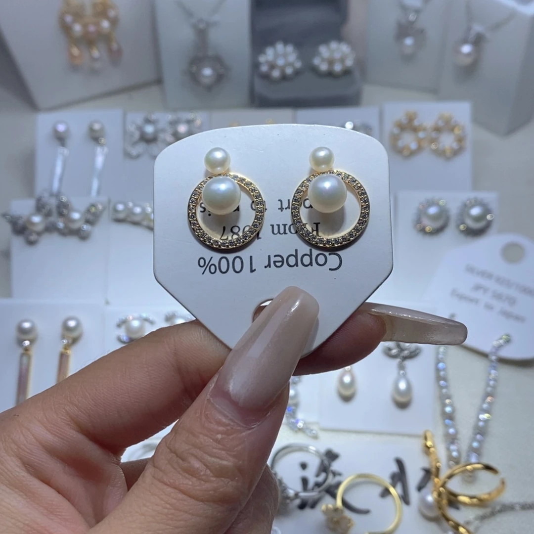 淡水珍珠未镶嵌耳饰