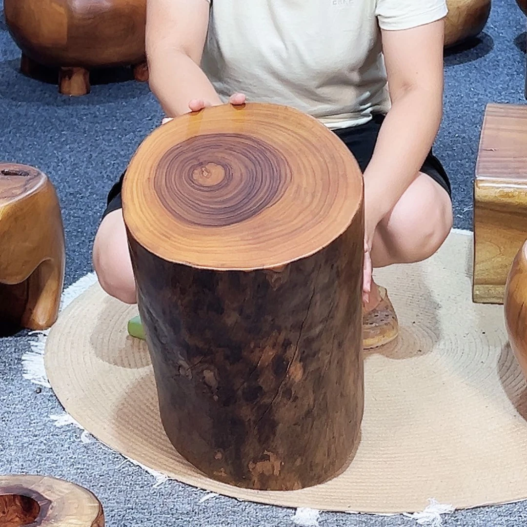 8 号香樟木尺寸：29-28-45cm