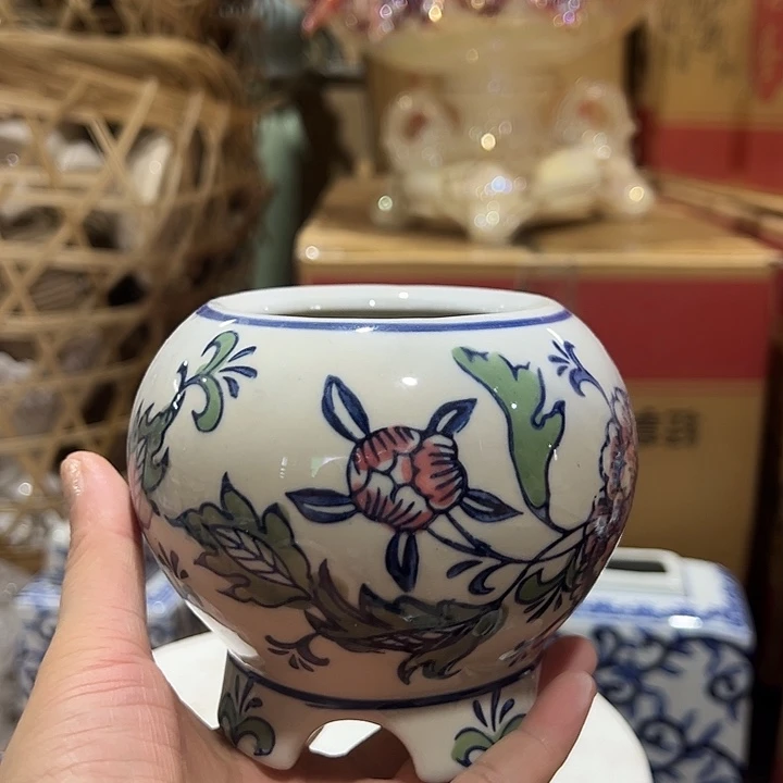 陶瓷瑕。。。。。。。。。。。。。。。