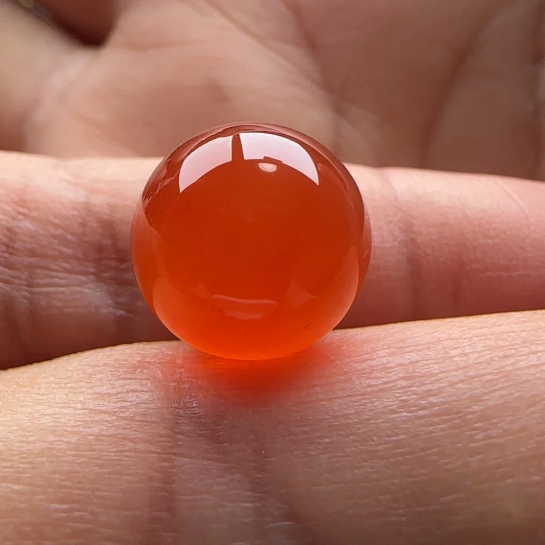 南红玛瑙未镶嵌圆珠11.8白马牙