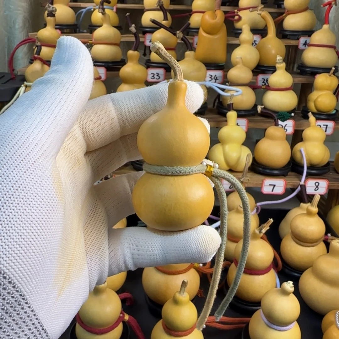 木质福利奶嘴八宝