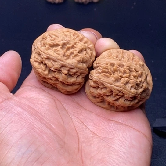 【闪购商品】吊坠文玩核桃粗筋