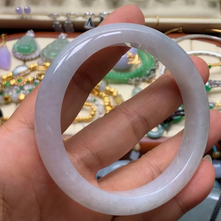 翡翠未镶嵌手镯手镯