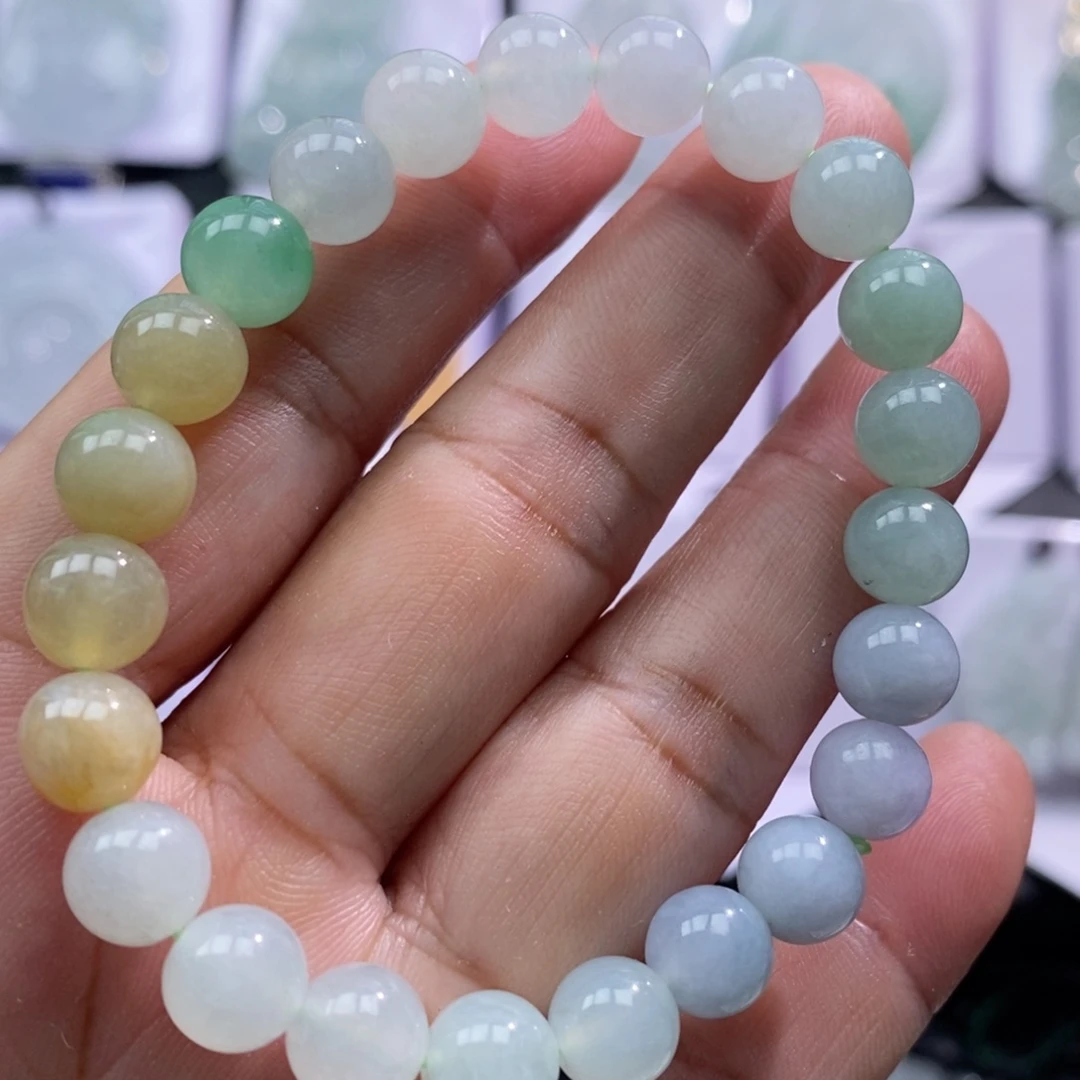 颈饰未镶嵌翡翠手串