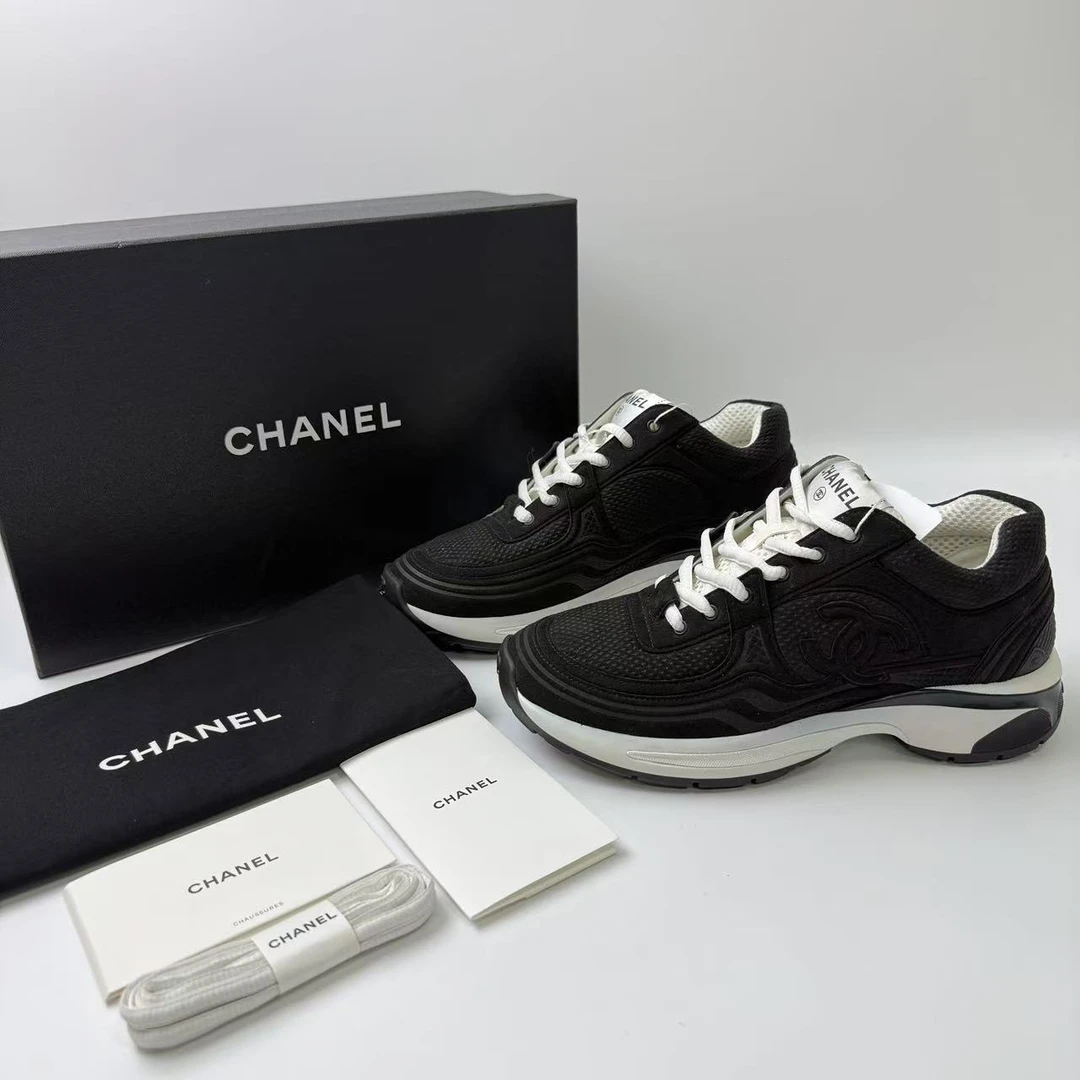 未使用 Chanel/香奈儿 37码/仔仔女鞋/全套/黑角大王运动鞋1249