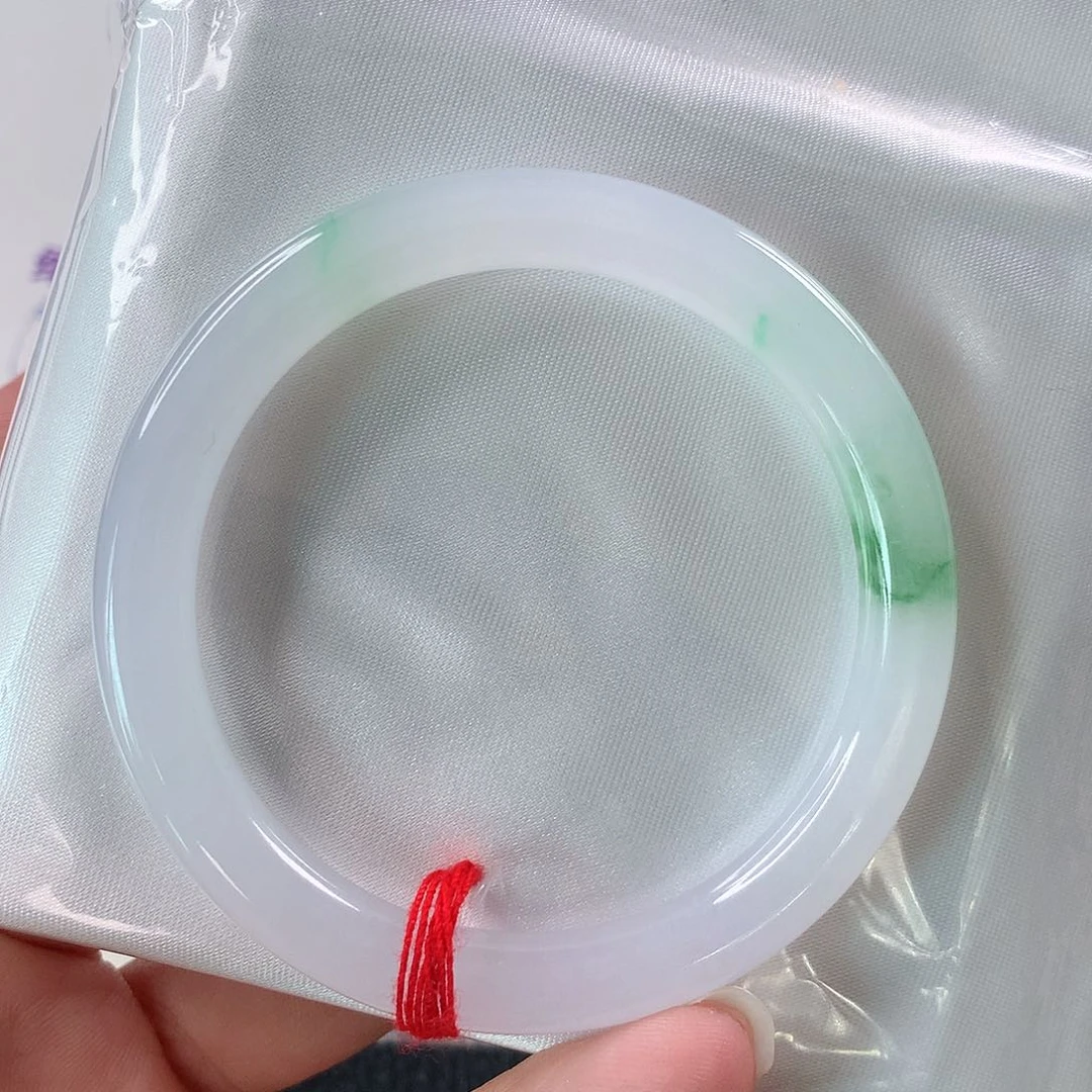 未镶嵌手镯（圆镯）翡翠①⑥⑤