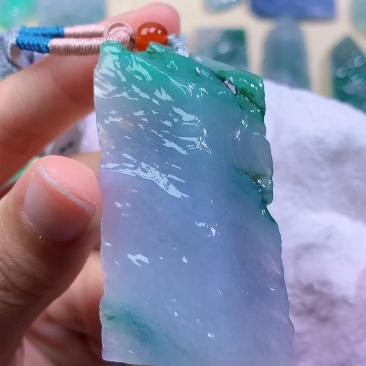 翡翠未镶嵌吊坠(不含链) 3783