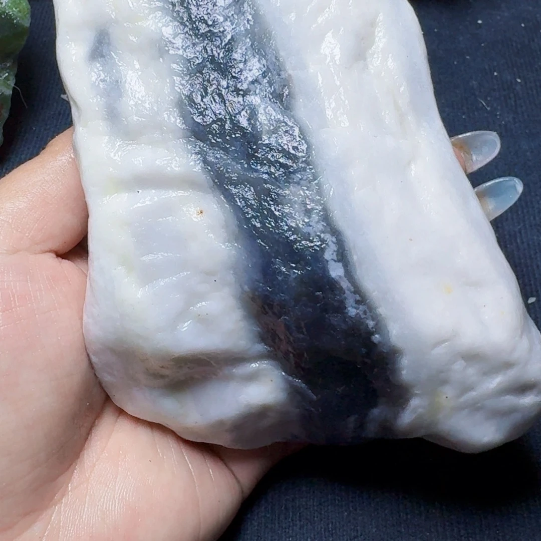 未镶嵌和田玉珠宝奇石