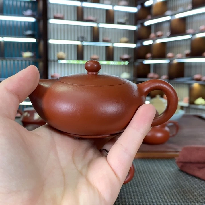 紫砂茶壶       从v