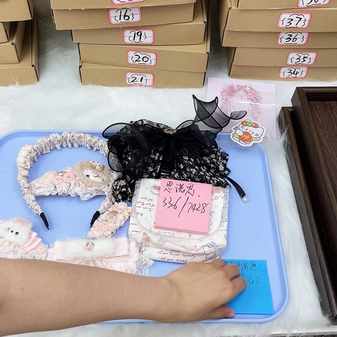 塑料非金属非金属发饰