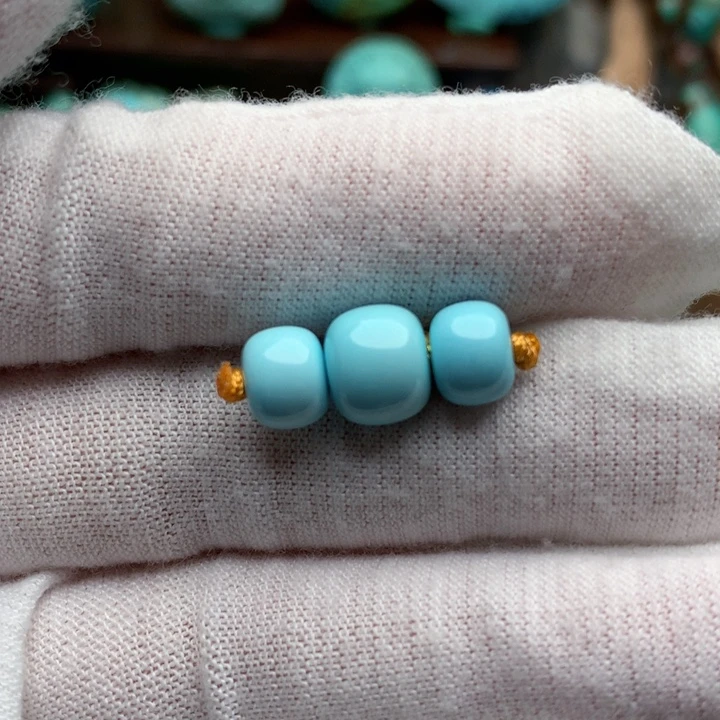 绿松石未镶嵌珠宝奇石老型套装