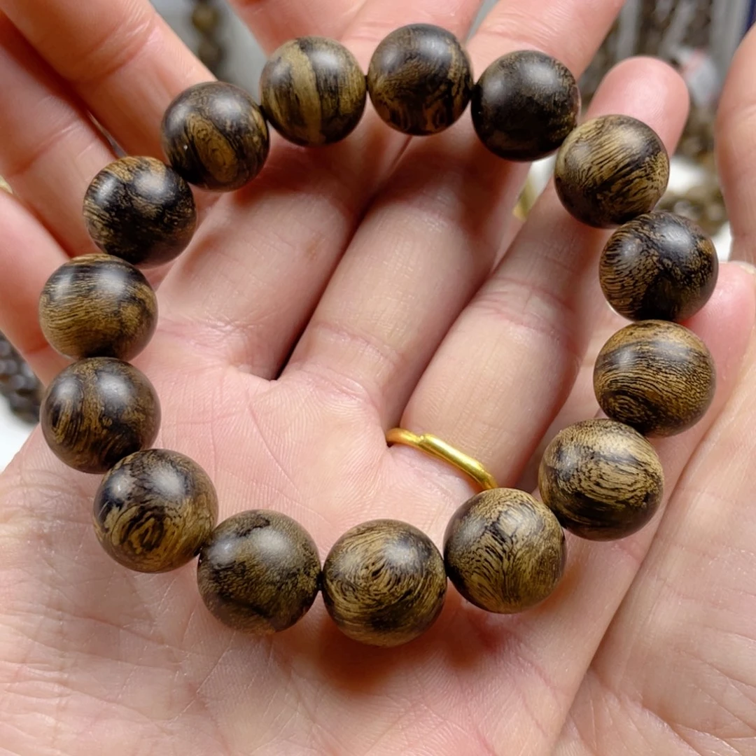 沉香手串星**?越南芽庄老白棋玉化老料满瘤疤虎斑纹1.4